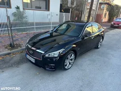 Negru Utilizat 2016 Infiniti Q70 Sport Tech Berlinǎ | 15.500 EUR