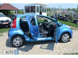 Albastru Utilizat 2010 Peugeot 107 Hatchback | 2.500 EUR