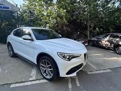 Alb Utilizat 2017 Alfa Romeo Stelvio SUV | 19.700 EUR (Puțin scump)