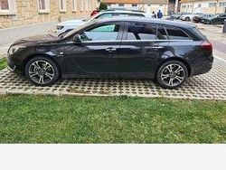 Culoarenegru Utilizat 2016 Opel Insignia Country Tourer Break | 5.200 EUR