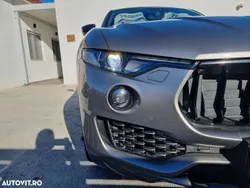 Gri Utilizat 2017 Maserati Levante SUV | 31.500 EUR