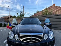 Negru Utilizat 2008 Mercedes E280 Berlinǎ | 7.199 EUR