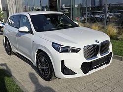 Culoarealb Nouă 2024 BMW iX1 M Sport SUV | 45.980 EUR (Preț OK)