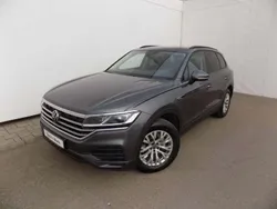 Gri mediu normal Utilizat 2021 VW Touareg Style SUV | 36.990 EUR (Super Preț)