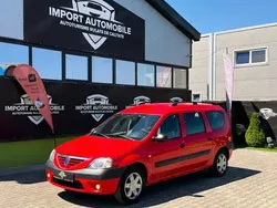 Rosu Utilizat 2008 Dacia Logan MCV Lauréate Break | 3.999 EUR (Scump)