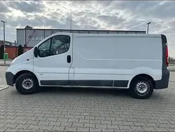 Utilizat 2010 Opel Vivaro Van | 4.250 EUR (Super Preț)