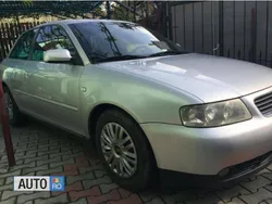 Gri Utilizat 2002 Audi A3 Sport Hatchback | 1.590 EUR
