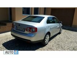 Gri Utilizat 2007 VW Jetta Berlinǎ | 2.700 EUR (Preț OK)