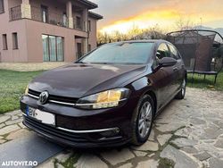 Culoarealte culori Utilizat 2017 VW Golf VII Highline Hatchback | 11.900 EUR (Preț OK)