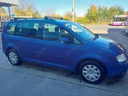 Utilizat 2005 VW Touran Monovolum | 2.450 EUR (Preț OK)