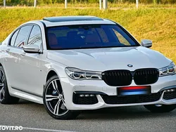 Alb Utilizat 2017 BMW 750 Berlinǎ | 33.990 EUR