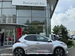 Argint Nouă 2024 Toyota Yaris Hybrid | 23.919 EUR (Preț OK)