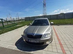Gri Utilizat 2013 Skoda Octavia Berlinǎ | 4.300 EUR (Preț OK)