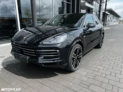 Negru Utilizat 2021 Porsche Cayenne SUV | 80.325 EUR (Preț OK)
