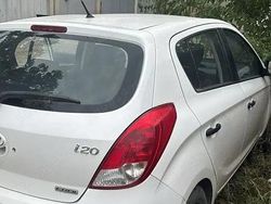 Utilizat 2014 Hyundai i20 | 1.200 EUR