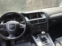 Albastru Utilizat 2011 Audi A4 Break | 6.000 EUR (Preț bun)