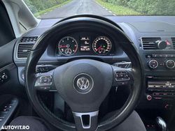 Culoarenegru Utilizat 2015 VW Touran Cup Monovolum | 5.950 EUR