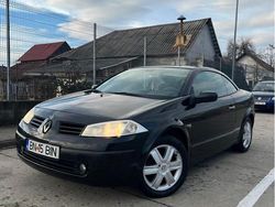 Negru Utilizat 2005 Renault Mégane II Dynamique Berlinǎ | 2.300 EUR (Preț bun)