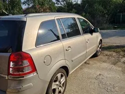 Utilizat 2011 Opel Zafira Monovolum | 2.700 EUR (Preț OK)