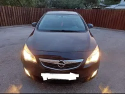 Utilizat 2011 Opel Astra Hatchback | 4.500 EUR (Preț OK)