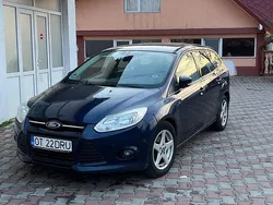 Culoarealbastru Utilizat 2013 Ford Focus Trend Monovolum | 3.999 EUR (Preț bun)