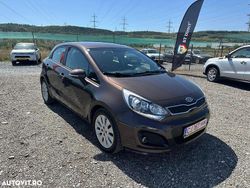 Culoaremaro Utilizat 2012 Kia Rio DREAM-TEAM Edition | 5.399 EUR (Puțin scump)