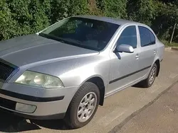 Utilizat 2007 Skoda Octavia Berlinǎ | 2.200 EUR (Preț OK)