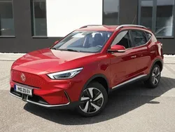 Rosu Utilizat 2023 MG ZS Excite Berlinǎ | 33.451 EUR
