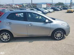 Gri Utilizat 2010 Mazda 2 Hatchback | 3.800 EUR (Preț OK)