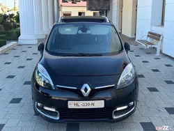 Utilizat 2015 Renault Grand Scénic III Bose Edition Monovolum | 6.790 EUR (Preț OK)