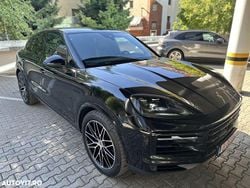 Culoarenegru Utilizat 2024 Porsche Cayenne SUV | 96.679 EUR (Puțin scump)