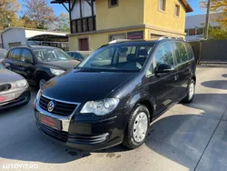 Negru Utilizat 2010 VW Touran Trendline Monovolum | 4.999 EUR (Preț OK)