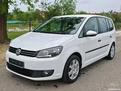 Alb Utilizat 2014 VW Touran Monovolum | 5.699 EUR