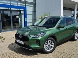 Verde Nouă 2024 Ford Kuga SUV | 28.037 EUR