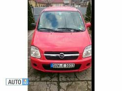 Rosu Utilizat 2004 Opel Agila Hatchback | 1.550 EUR