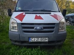 Alb Utilizat 2011 Ford Transit Monovolum | 4.000 EUR (Super Preț)
