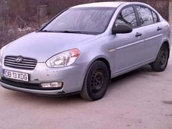 Utilizat 2008 Hyundai Accent Berlinǎ | 1.300 EUR (Preț bun)