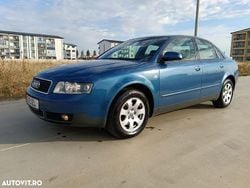 Culoarealbastru Utilizat 2001 Audi A4 Berlinǎ | 1.999 EUR (Preț OK)