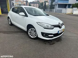 Culoarealb Utilizat 2014 Renault Mégane III Dynamique Hatchback | 4.999 EUR (Preț bun)