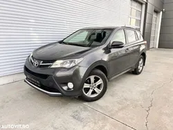 Gri Utilizat 2015 Toyota RAV4 Luxury SUV | 10.710 EUR (Preț bun)