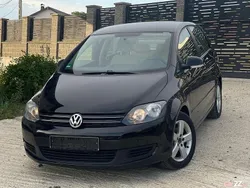 Negru Utilizat 2013 VW Golf VII Berlinǎ | 5.950 EUR (Super Preț)