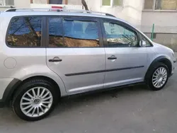 Utilizat 2008 VW Touran Cross Monovolum | 4.500 EUR