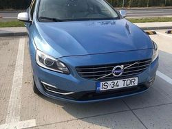 Culoarealbastru Utilizat 2013 Volvo V60 Break | 8.100 EUR