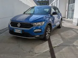 Albastru Utilizat 2018 VW T-Roc Design SUV | 15.990 EUR (Puțin scump)