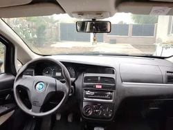 Utilizat 2009 Fiat Linea Berlinǎ | 1.400 EUR