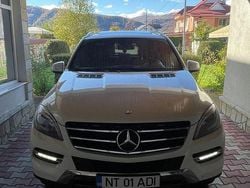 Culoarealb Utilizat 2012 Mercedes ML350 SUV | 15.600 EUR (Preț OK)
