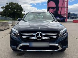 Culoarenegru Utilizat 2018 Mercedes GLC250 SUV | 31.000 EUR (Scump)