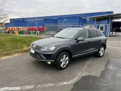 Gri Utilizat 2015 VW Touareg SUV | 16.700 EUR (Super Preț)