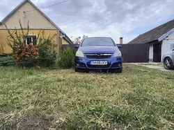 Utilizat 2007 Opel Zafira Monovolum | 1.550 EUR (Preț bun)