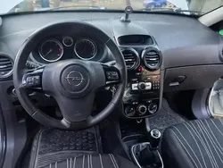 Utilizat 2011 Opel Corsa Berlinǎ | 2.685 EUR